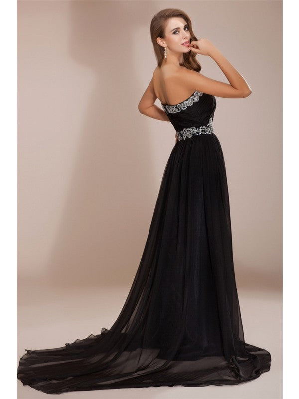 Vestidos largos de gasa con escote en forma de corazón, sin mangas y con abalorios